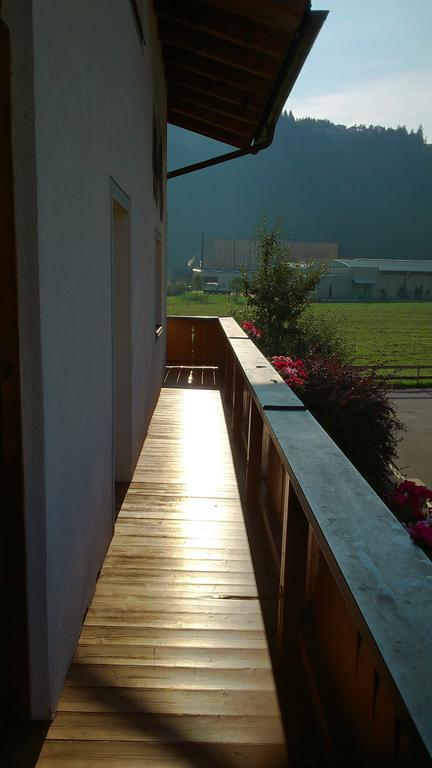 Haus Schiestl Apartman Zell am Ziller Szoba fotó